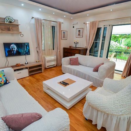 Apartment Radulovic Котор Екстер'єр фото
