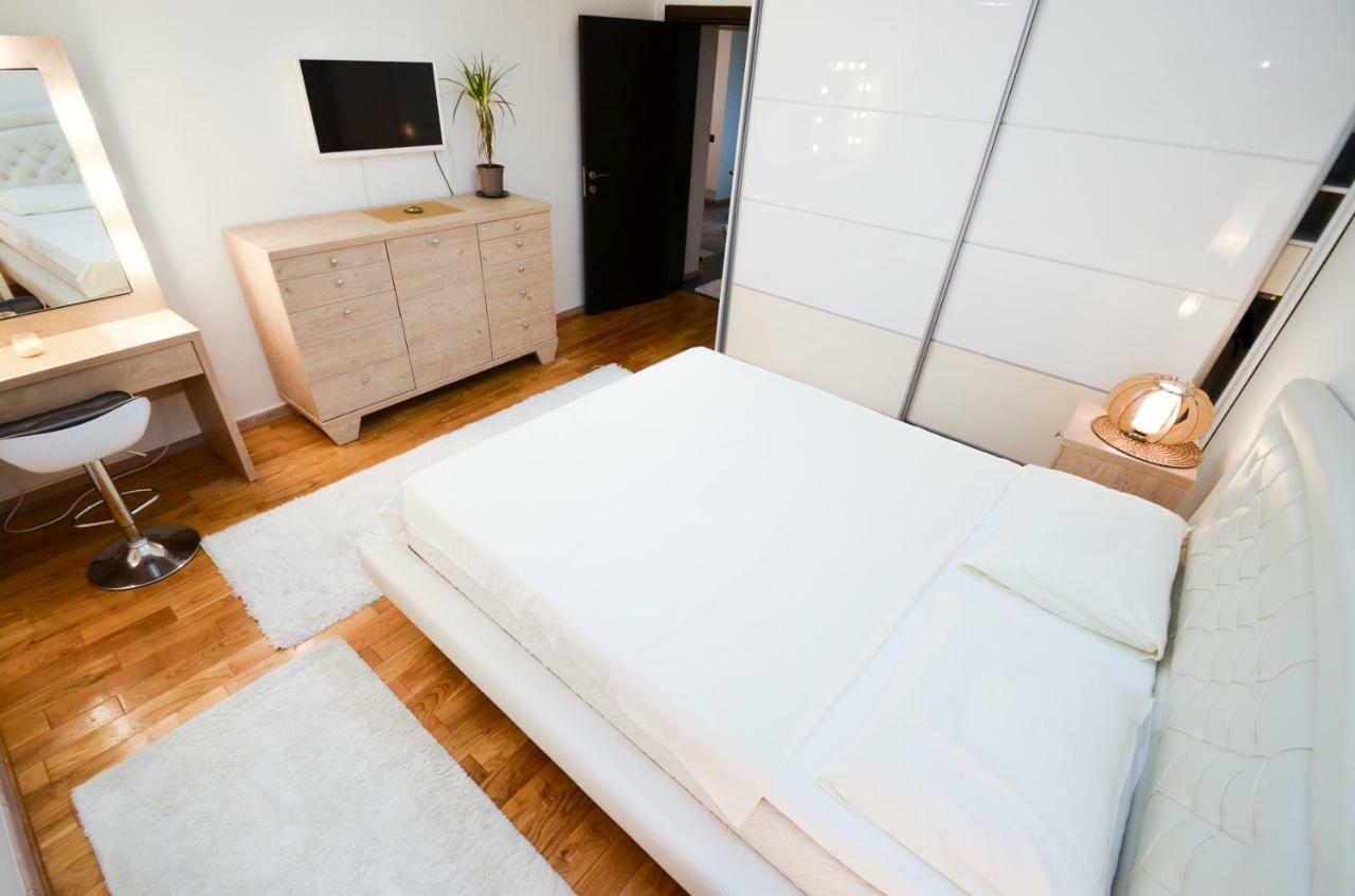 Apartment Radulovic Котор Екстер'єр фото