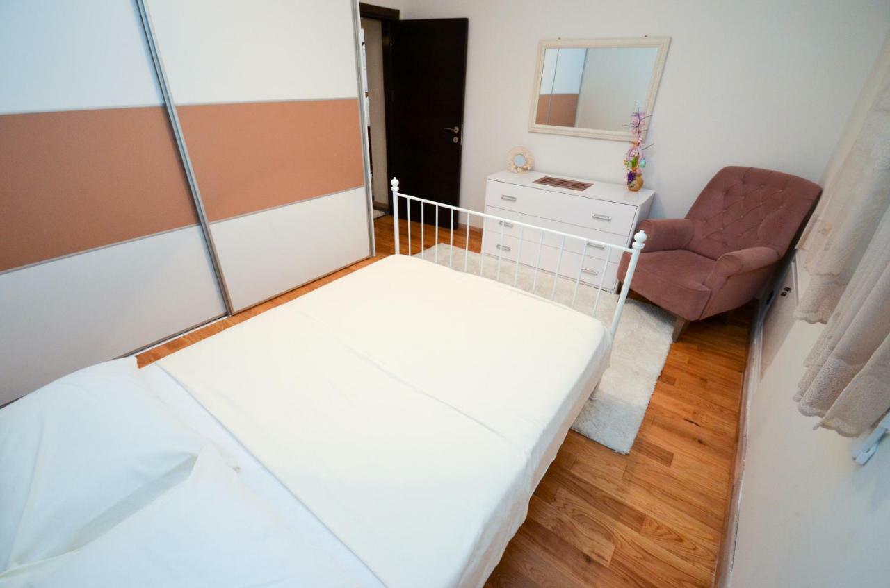 Apartment Radulovic Котор Екстер'єр фото
